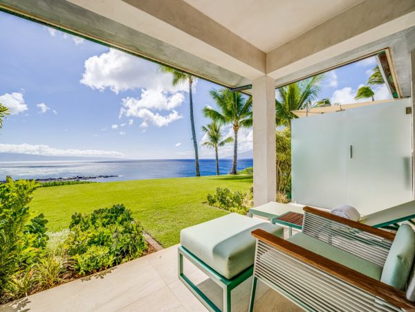 Seven Bedroom Oceanfront Luxury Vacation Estate in Kapalua