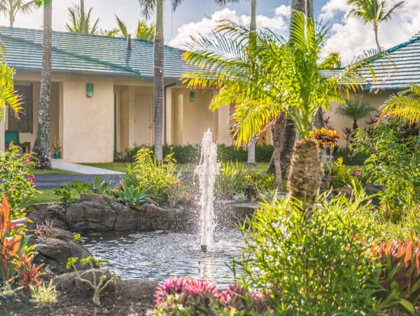Seven Bedroom Oceanfront Luxury Vacation Estate in Kapalua