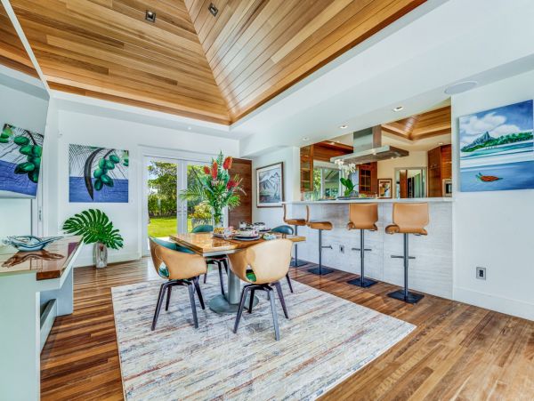 Seven Bedroom Oceanfront Luxury Vacation Estate in Kapalua