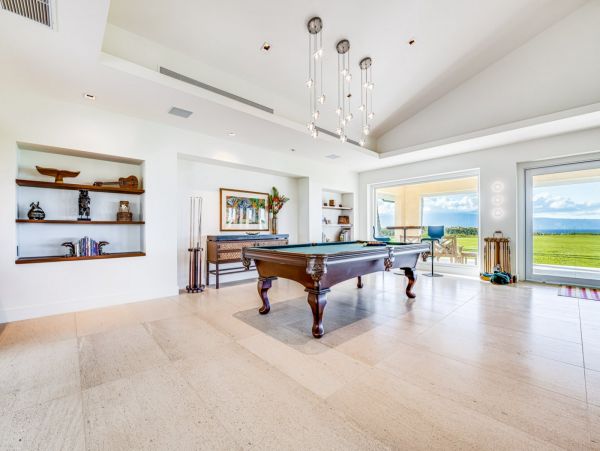 Seven Bedroom Oceanfront Luxury Vacation Estate in Kapalua