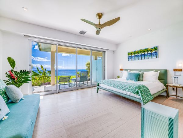 Seven Bedroom Oceanfront Luxury Vacation Estate in Kapalua