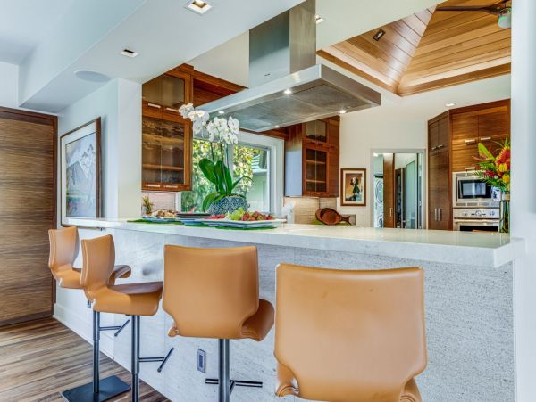 Seven Bedroom Oceanfront Luxury Vacation Estate in Kapalua