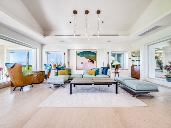 Seven Bedroom Oceanfront Luxury Vacation Estate in Kapalua