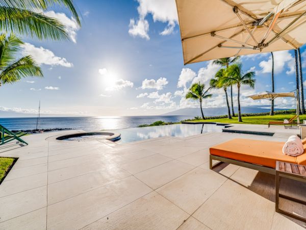 Seven Bedroom Oceanfront Luxury Vacation Estate in Kapalua