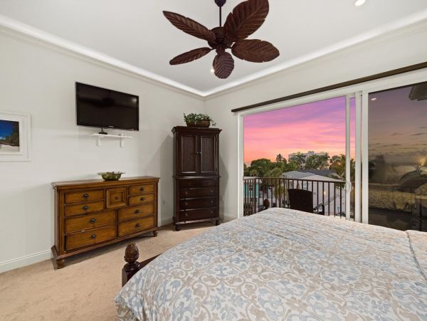 Beautiful Home w/ 2 Bedroom and Pool very close Siesta Key Beach