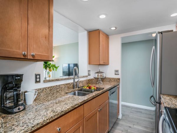 Siesta Key Vacation Condo Two Bedroom Walk to Beach