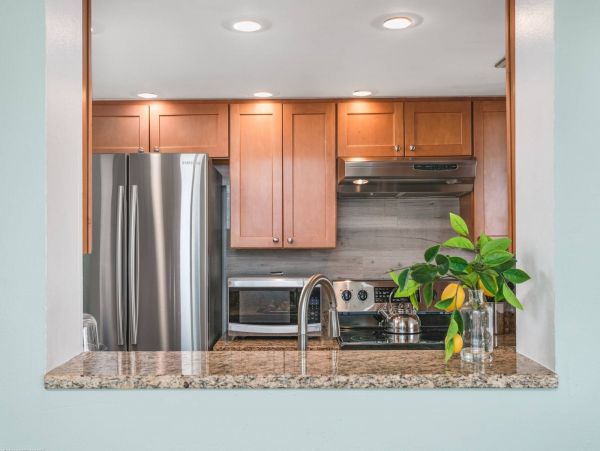 Siesta Key Vacation Condo Two Bedroom Walk to Beach