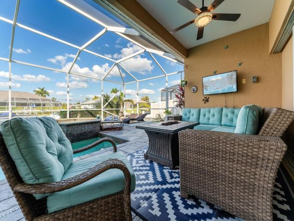 Canal Views Cape Coral Vacation Home Five Bedroom