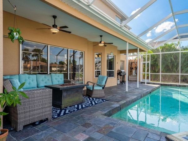 Canal Views Cape Coral Vacation Home Five Bedroom