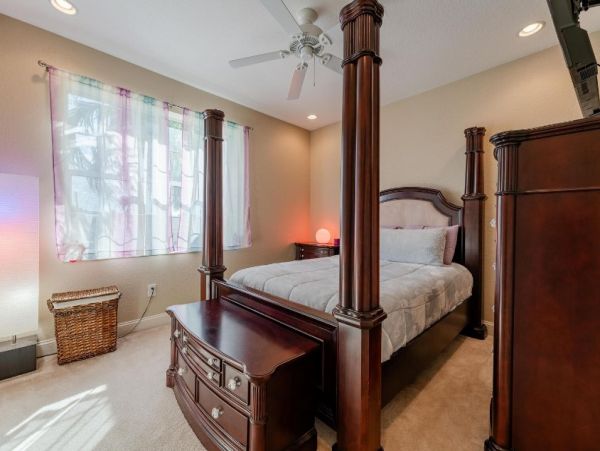Canal Views Cape Coral Vacation Home Five Bedroom