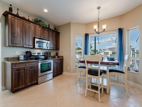 Canal Views Cape Coral Vacation Home Five Bedroom