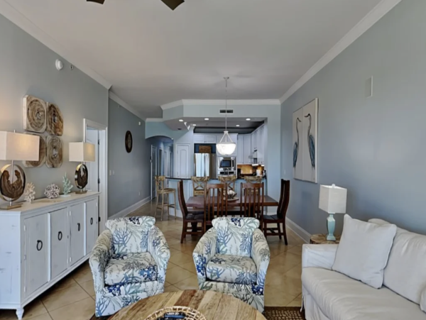 Beachfront Sleeps 10 Guests Scenic 30 A