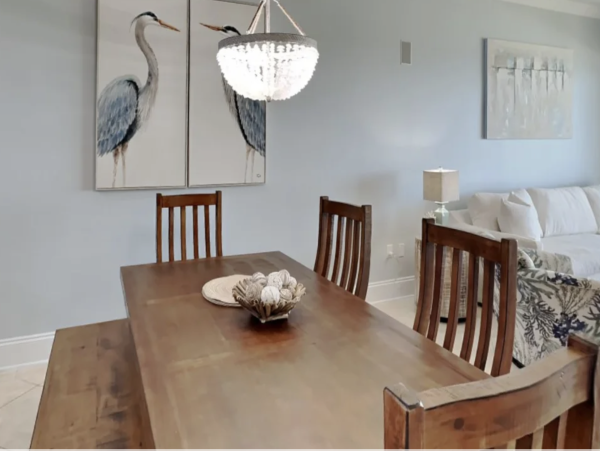 Beachfront Sleeps 10 Guests Scenic 30 A