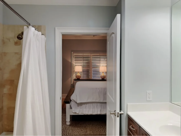 Beachfront Sleeps 10 Guests Scenic 30 A