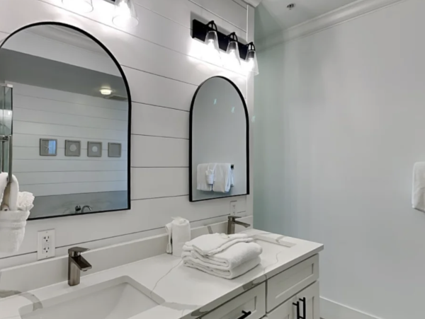 Luxurious Gulf-Front Condo in Blue Mountain Beach, Santa Rosa Beach, Florida