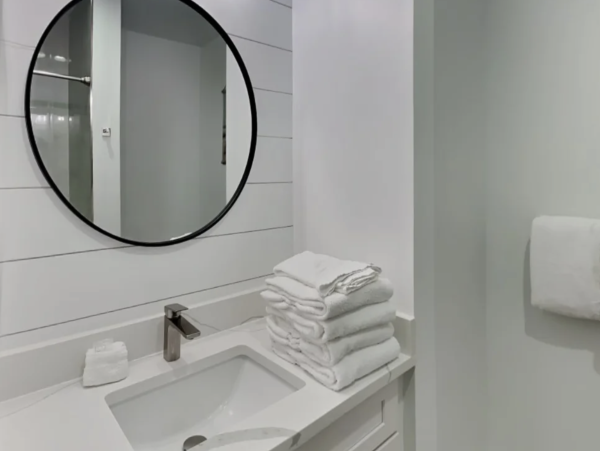 Luxurious Gulf-Front Condo in Blue Mountain Beach, Santa Rosa Beach, Florida