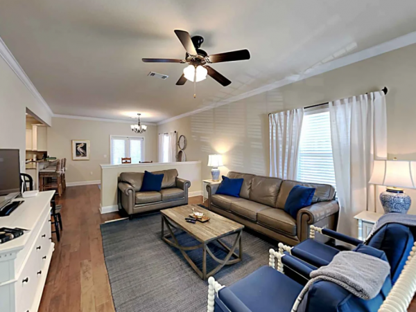 Beaches of South Walton Coastal Home with 3 Bedrooms & Communal Pool
