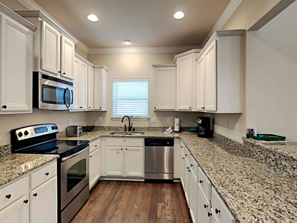 Beaches of South Walton Coastal Home with 3 Bedrooms & Communal Pool