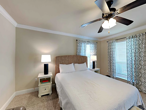 Beaches of South Walton Coastal Home with 3 Bedrooms & Communal Pool