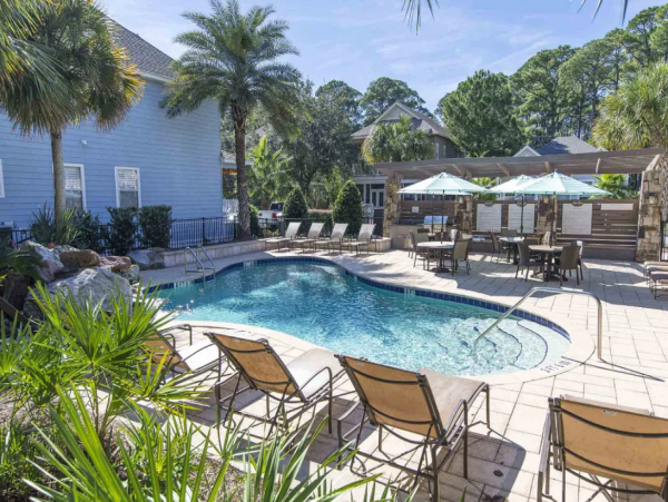 Beaches of South Walton Coastal Home with 3 Bedrooms & Communal Pool