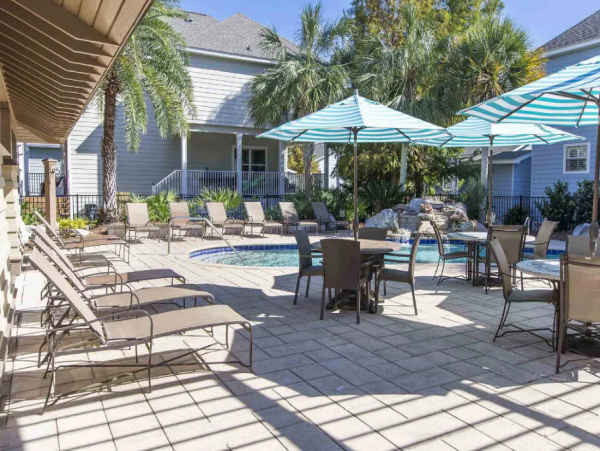 Beaches of South Walton Coastal Home with 3 Bedrooms & Communal Pool