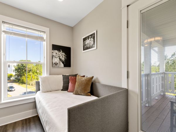 Santa Rosa Beach Home for 20 Guests near 30A