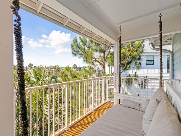 Santa Rosa Beach Home for 20 Guests near 30A