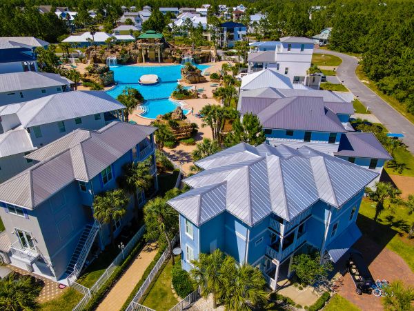 Santa Rosa Beach Home for 20 Guests near 30A