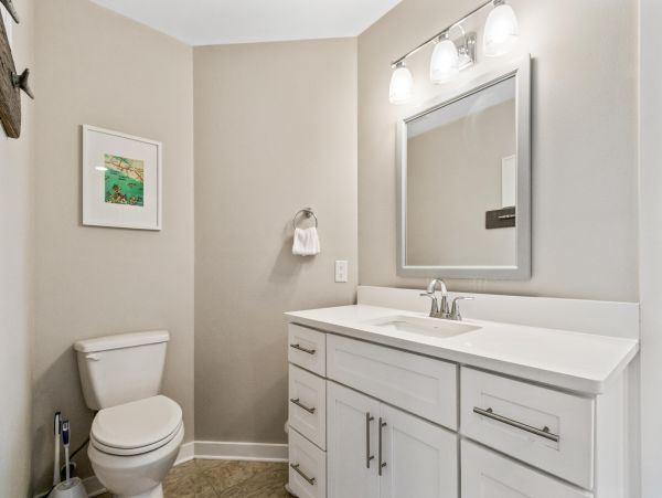 Santa Rosa Beach Home for 20 Guests near 30A