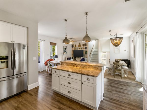 Santa Rosa Beach Home for 20 Guests near 30A