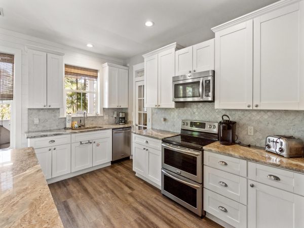 Santa Rosa Beach Home for 20 Guests near 30A