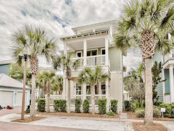 Family-Friendly 5BR Seacrest Beach Rental on 30A