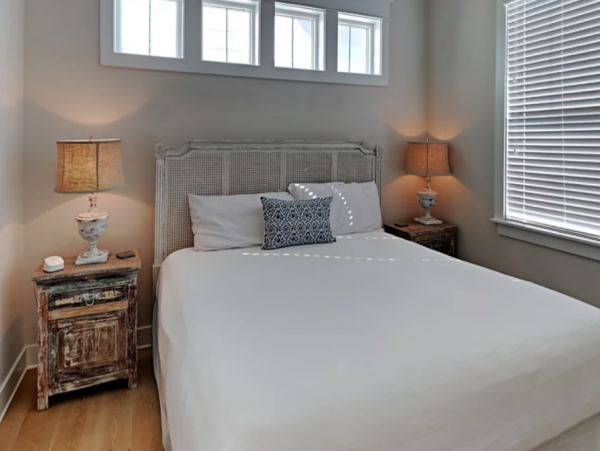 Beautiful 2 Bedroom Vacation Rental in Inlet Beach Sleeps 6