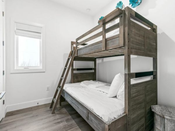 Five Bedroom Gulf View Blue Mountain Beach Vacation Rental
