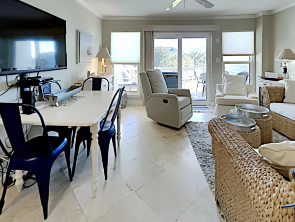 Spacious 3 Bedroom Rental with Great Amenities