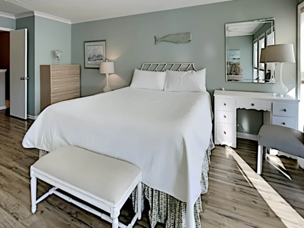 Spacious 3 Bedroom Rental with Great Amenities