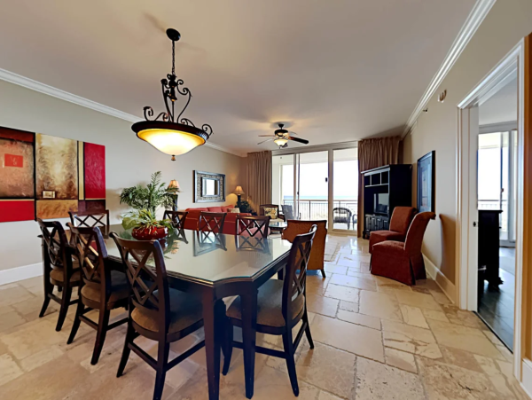 Charming Gulf-Front Retreat in Fort Walton