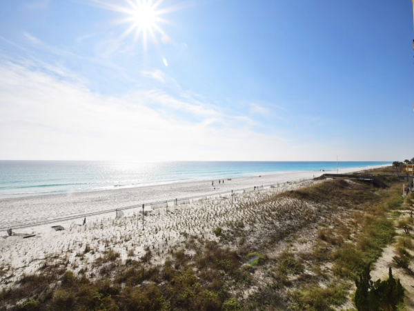 Charming Gulf-Front Retreat in Fort Walton