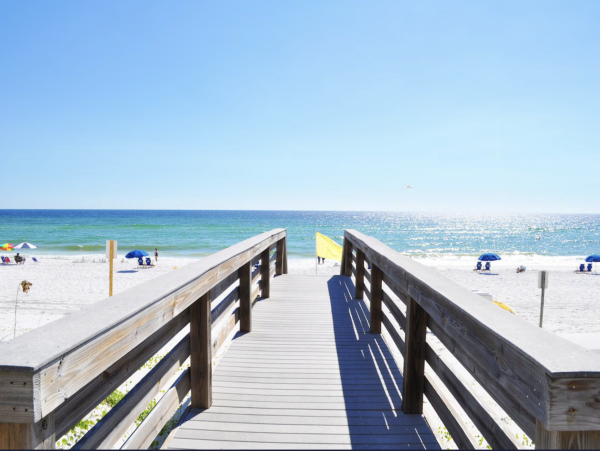 Charming Gulf-Front Retreat in Fort Walton