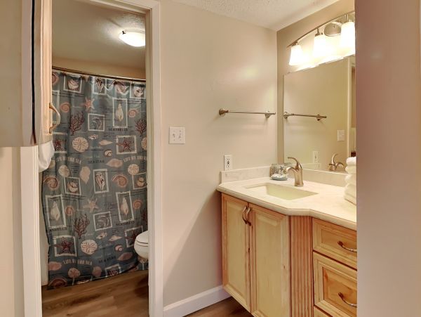 Cozy Gulf Front Vacation Condo with Great Views
