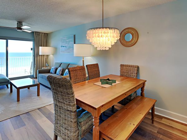 Fort Walton Vacation Rental: Beachfront Bliss Awaits You