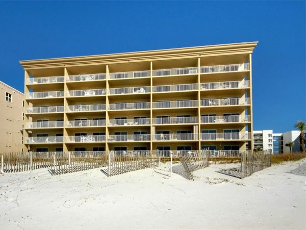 Fort Walton Vacation Rental: Beachfront Bliss Awaits You