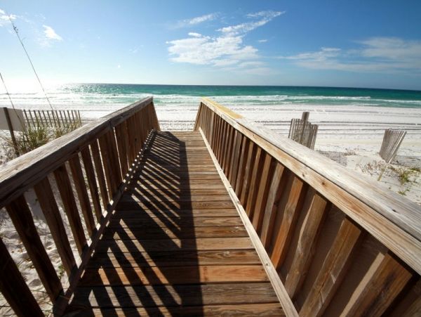Fort Walton Vacation Rental: Beachfront Bliss Awaits You
