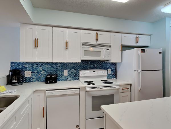 Fort Walton Vacation Rental: Beachfront Bliss Awaits You