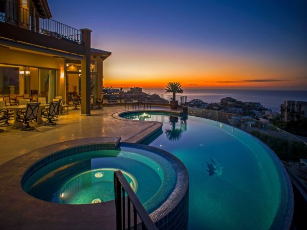 Los Cabos Ten Bedroom Villa Overlooking the Beach