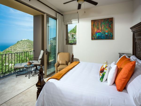 Los Cabos Ten Bedroom Villa Overlooking the Beach