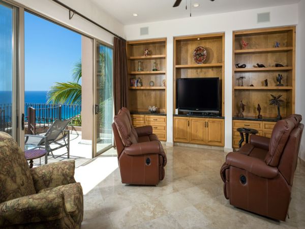 Los Cabos Ten Bedroom Villa Overlooking the Beach