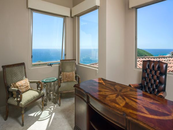 Los Cabos Ten Bedroom Villa Overlooking the Beach