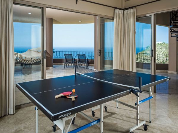 Los Cabos Ten Bedroom Villa Overlooking the Beach