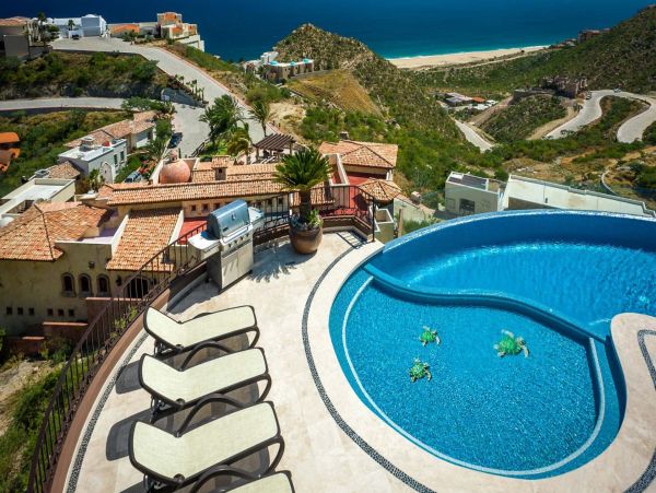 Los Cabos Ten Bedroom Villa Overlooking the Beach